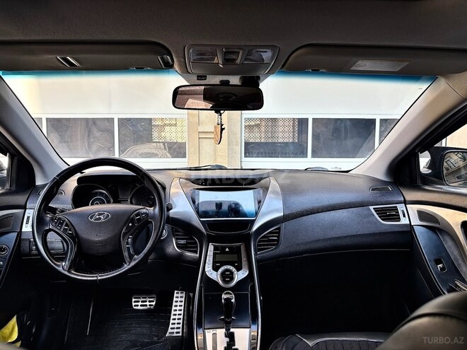 Hyundai Elantra 2011, 260,000 km - 1.8 l - Bakı