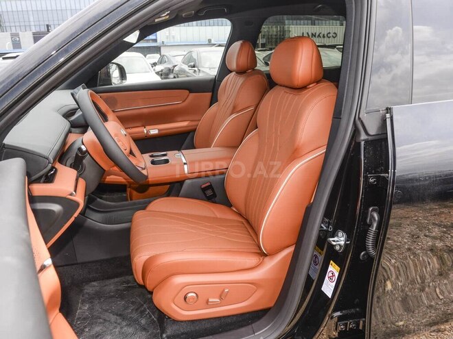 Changan Qiyuan Q07-8