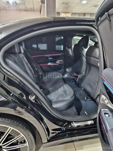 Mercedes E 300-12