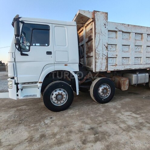 HOWO Sinotruk 2013, 336,000 km - 9.5 l - Bakı