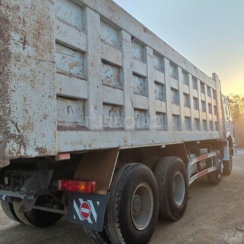 HOWO Sinotruk 2013, 336,000 km - 9.5 l - Bakı