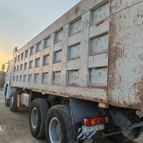 HOWO Sinotruk 2013, 336,000 km - 9.5 l - Bakı
