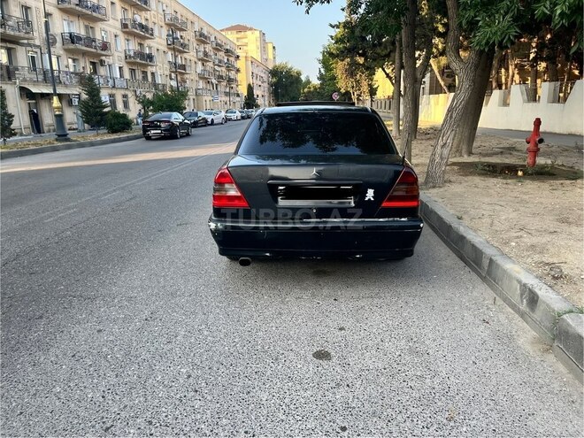 Mercedes C 220 d 1995, 9,811,189 km - 2.2 l - Bakı