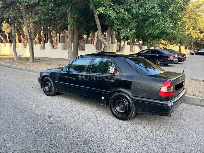 Mercedes C 220 d 1995, 9,811,189 km - 2.2 l - Bakı