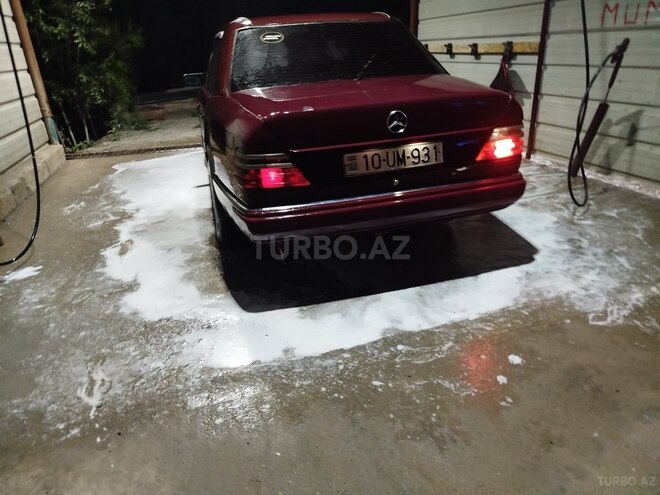 Mercedes E 250 1993, 3,635,635 km - 2.5 l - Cəbrayıl