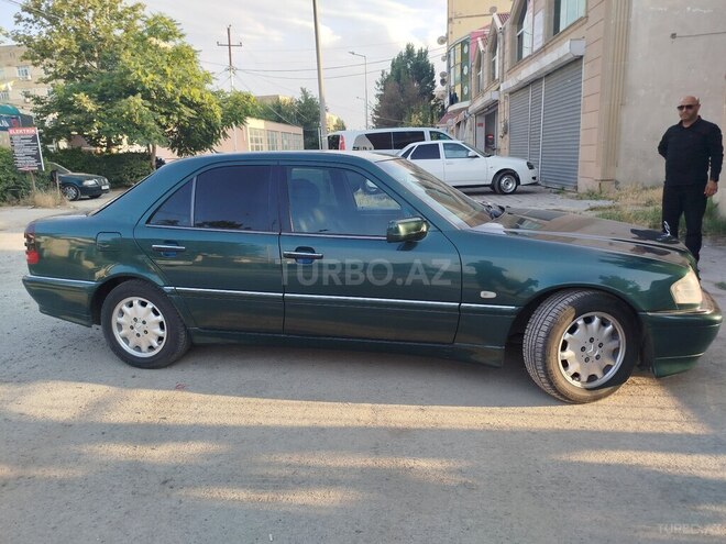 Mercedes C 240 1999, 334,000 km - 2.4 л - Şirvan