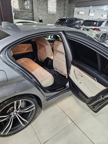 BMW 528-13