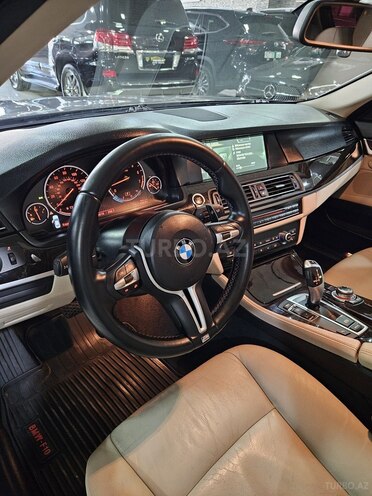 BMW 528-7