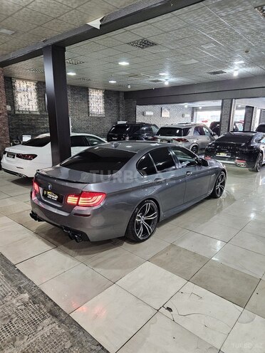 BMW 528-6