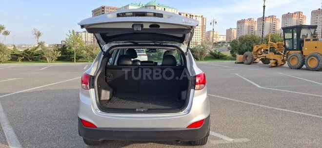 Hyundai ix35 2010, 180,000 km - 2.0 л - Bakı