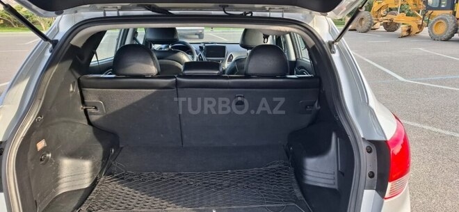 Hyundai ix35 2010, 180,000 km - 2.0 л - Bakı