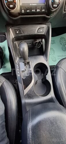 Hyundai ix35 2010, 180,000 km - 2.0 л - Bakı