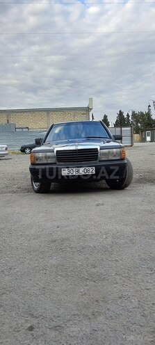 Mercedes 190 1991, 455,280 km - 1.8 л - Ucar