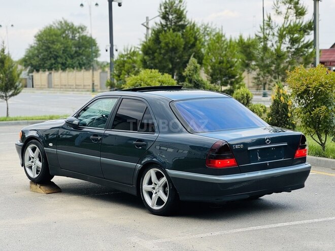 Mercedes C 200 2000, 325,658 km - 2.0 л - İmişli