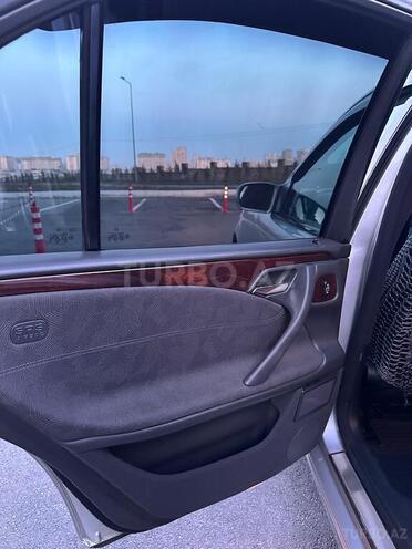 Mercedes E 240 1999, 280,000 km - 2.4 l - Bakı