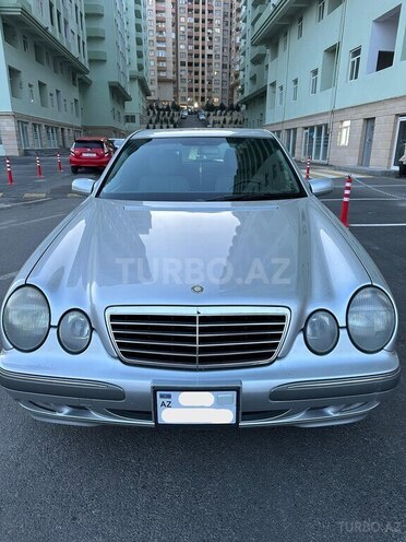 Mercedes E 240 1999, 280,000 km - 2.4 l - Bakı