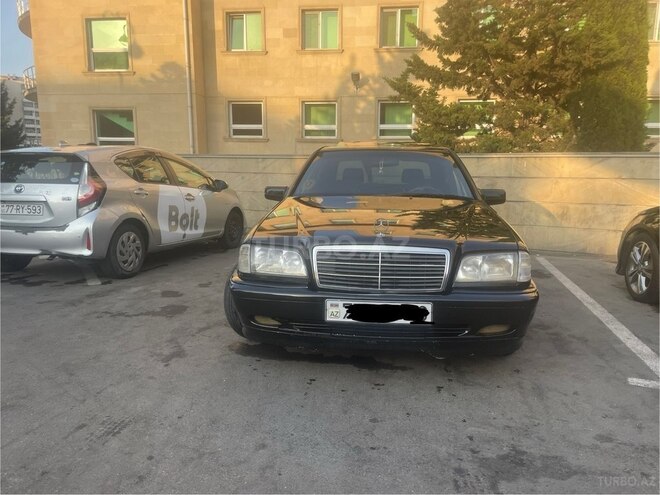 Mercedes C 220 d 2000, 350,000 km - 2.2 л - Bakı