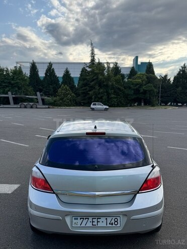 Opel Astra 2006, 176,793 km - 1.4 l - Qazax