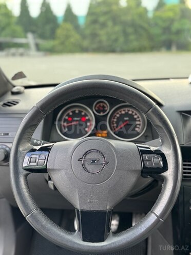 Opel Astra 2006, 176,793 km - 1.4 l - Qazax