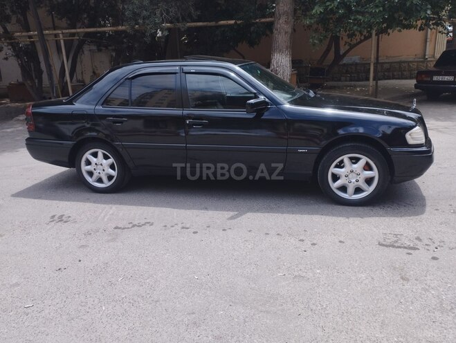 Mercedes C 220 1994, 237,000 km - 2.2 l - Bakı