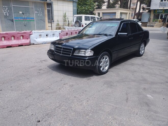 Mercedes C 220 1994, 237,000 km - 2.2 l - Bakı