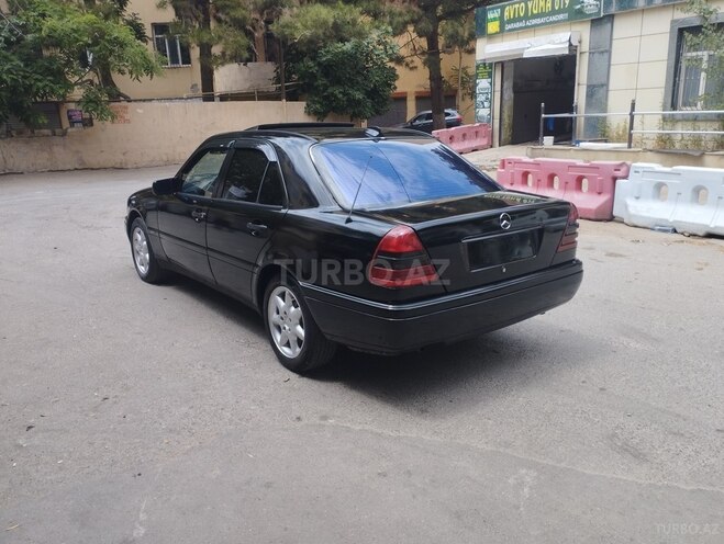 Mercedes C 220 1994, 237,000 km - 2.2 l - Bakı