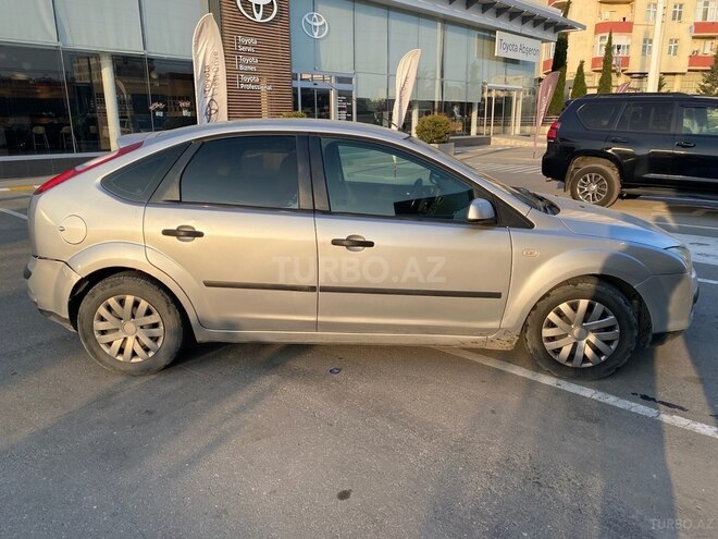 Ford Focus 2005, 293,000 km - 1.6 l - Bakı