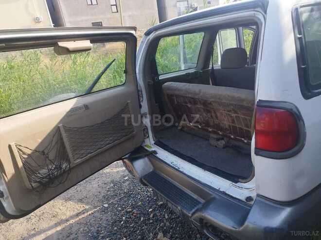 Nissan Terrano 2002, 200,000 km - 3.3 л - Bakı