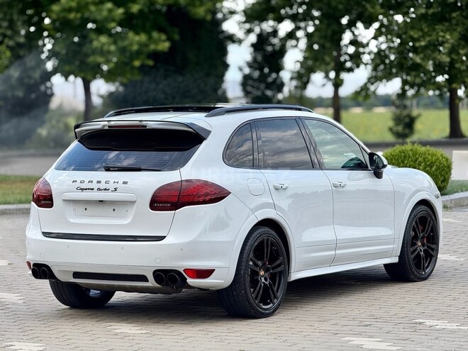 Porsche Cayenne Turbo S 2013, 162,000 km - 4.8 л - Gəncə