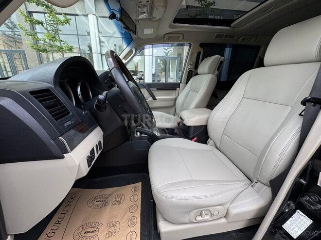 Mitsubishi Pajero 2012, 155,000 km - 3.5 л - Bakı