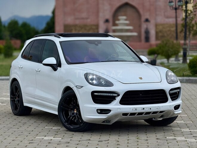 Porsche Cayenne Turbo S 2013, 162,000 km - 4.8 л - Gəncə
