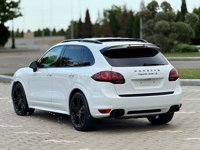 Porsche Cayenne Turbo S 2013, 162,000 km - 4.8 л - Gəncə