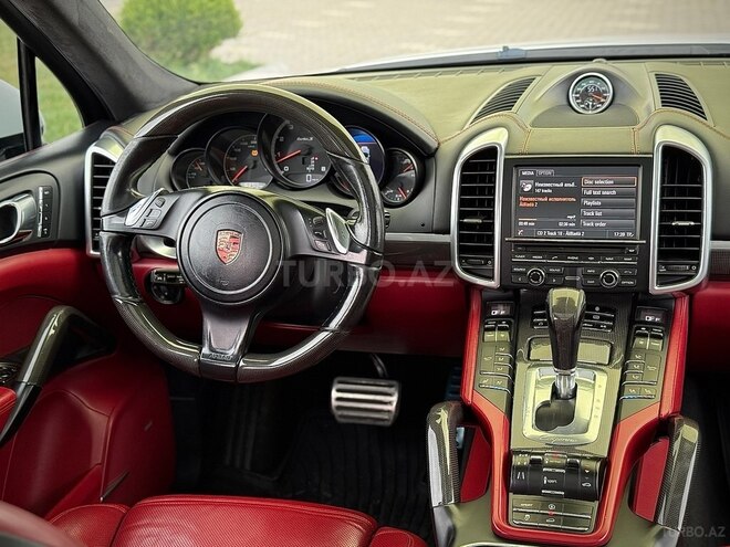 Porsche Cayenne Turbo S 2013, 162,000 km - 4.8 л - Gəncə