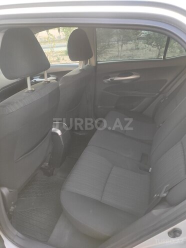 Toyota Auris 2009, 282,000 km - 1.4 l - Bakı
