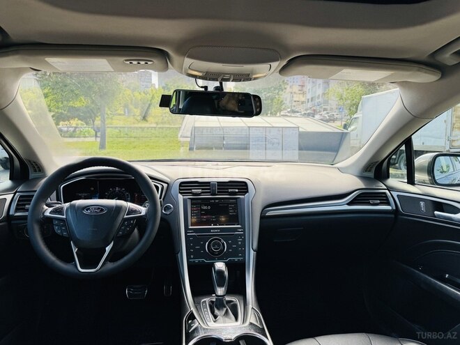Ford Fusion (North America) 2013, 292,200 km - 2.0 l - Bakı