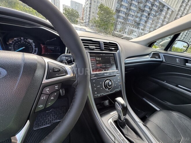 Ford Fusion (North America) 2013, 292,200 km - 2.0 l - Bakı