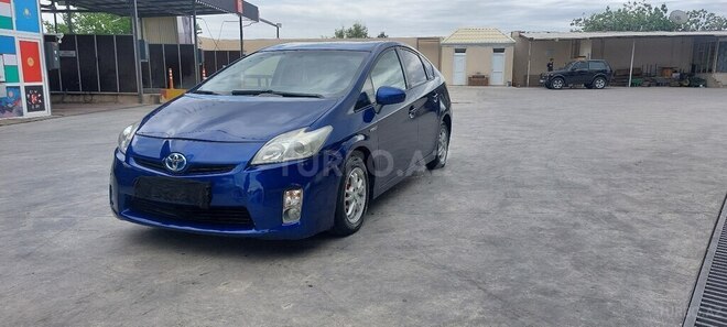 Toyota Prius 2011, 30,000 km - 1.8 l - Gəncə