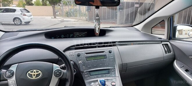 Toyota Prius 2011, 30,000 km - 1.8 l - Gəncə