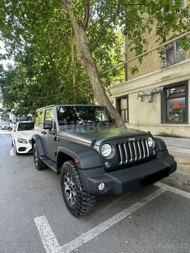 Jeep Wrangler-3
