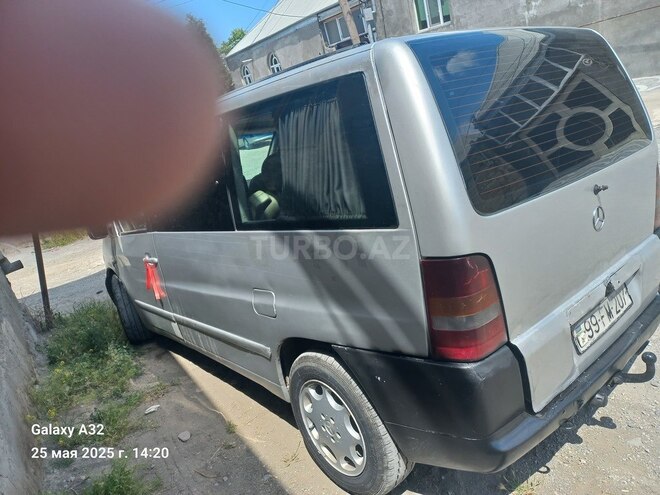 Mercedes Vito 110 2001, 900,000 km - 2.2 l - Gədəbəy