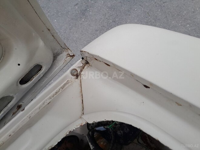LADA (VAZ) 2106 1991, 86,000 km - 1.6 л - Qax