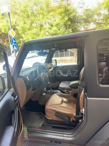 Jeep Wrangler-6