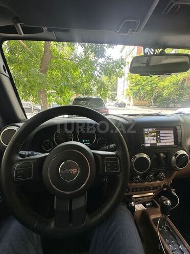 Jeep Wrangler-8