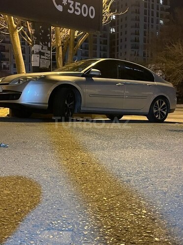 Renault Laguna-4