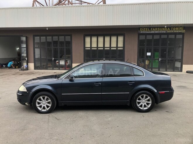Volkswagen Passat 2003, 123,456 km - 1.8 l - Lənkəran