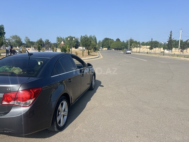 Chevrolet Cruze 2012, 323,791 km - 1.4 l - Neftçala