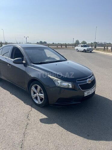 Chevrolet Cruze 2012, 323,791 km - 1.4 l - Neftçala