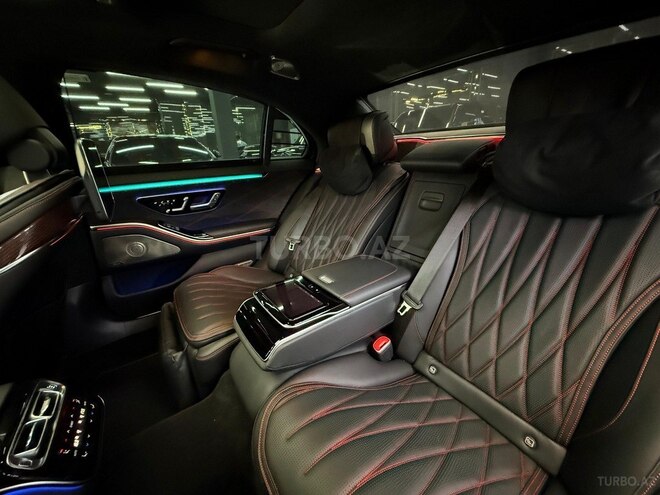 Mercedes S 63 AMG 4MATIC-11