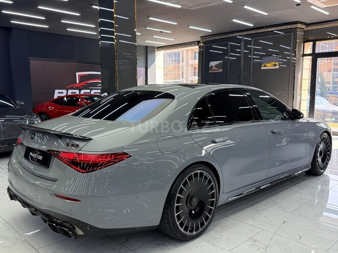 Mercedes S 63 AMG 4MATIC-6