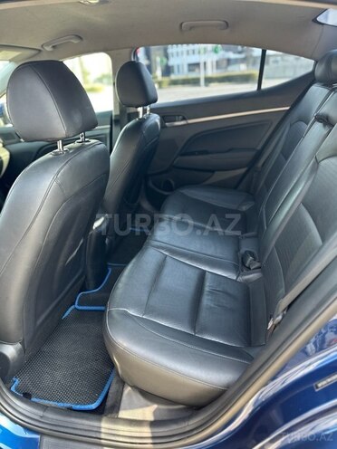 Hyundai Elantra 2017, 114,000 km - 2.0 л - Bakı